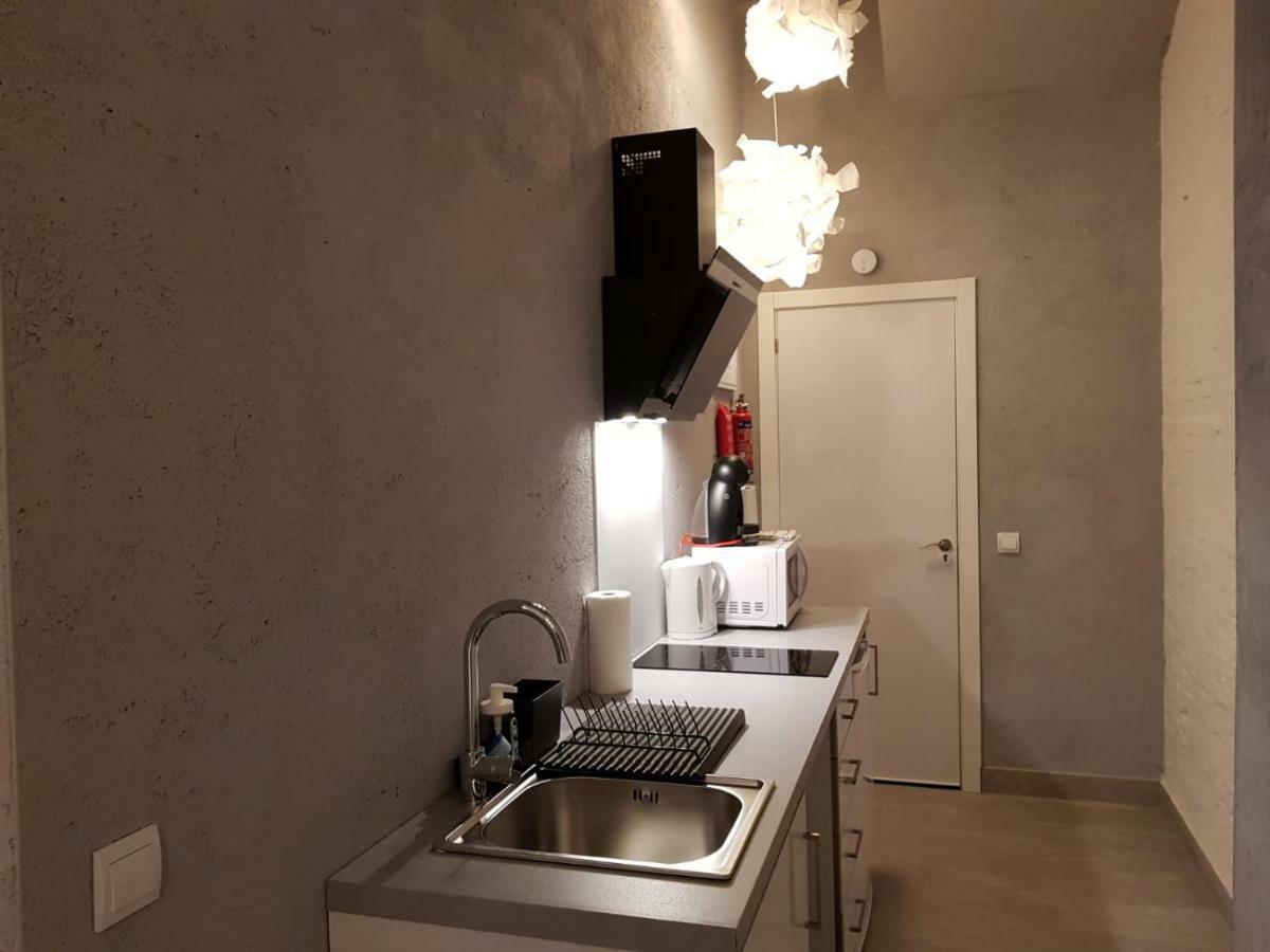 Florista Bonito Alojamiento Bien Comunicado Hotel Валенсия Екстериор снимка