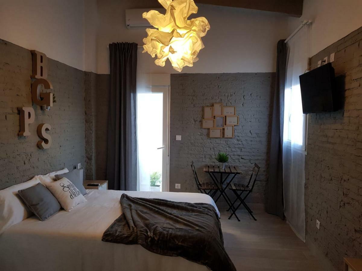 Florista Bonito Alojamiento Bien Comunicado Hotel Валенсия Екстериор снимка
