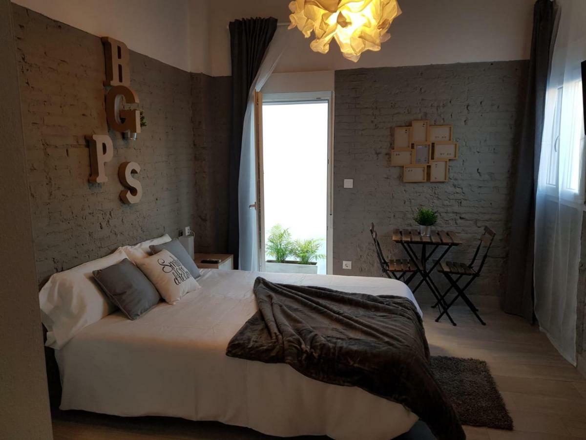 Florista Bonito Alojamiento Bien Comunicado Hotel Валенсия Екстериор снимка