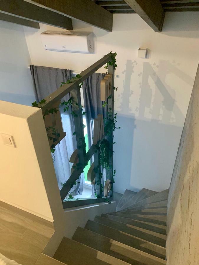 Florista Bonito Alojamiento Bien Comunicado Hotel Валенсия Екстериор снимка